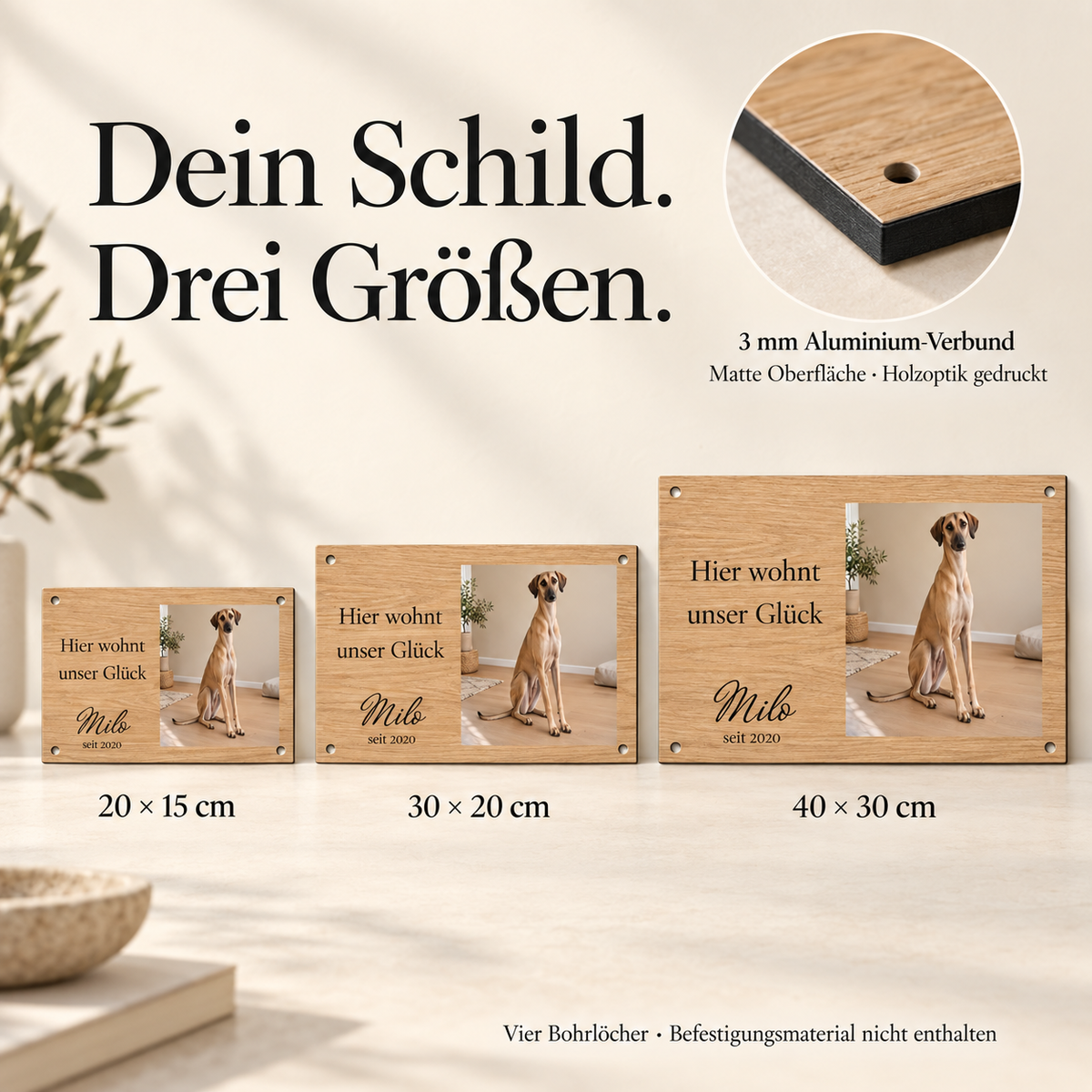Türschild in Holzoptik: drei Größen schematisch, 3 mm Aluminium-Verbund, vier Bohrlöcher; Befestigung nicht enthalten